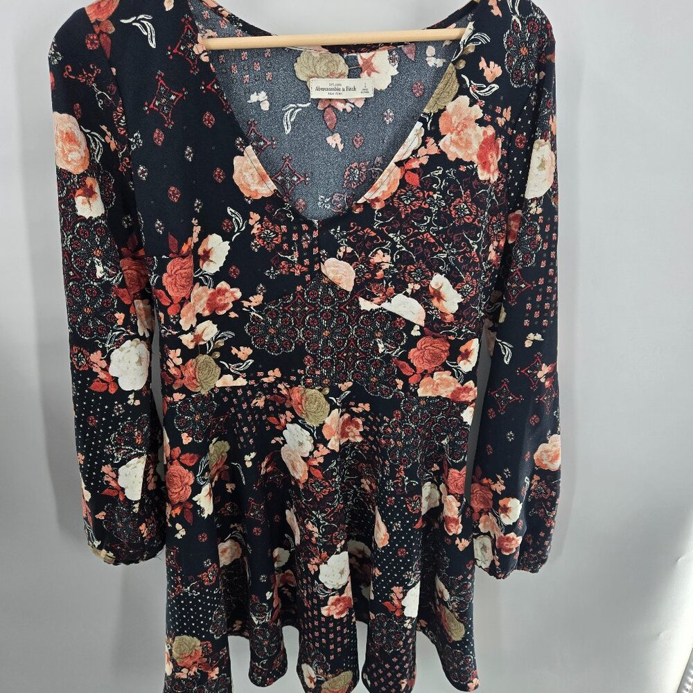 Abercrombie & Fitch Black Floral Crepe V-Neck Long Sleeved Mini Dress Large